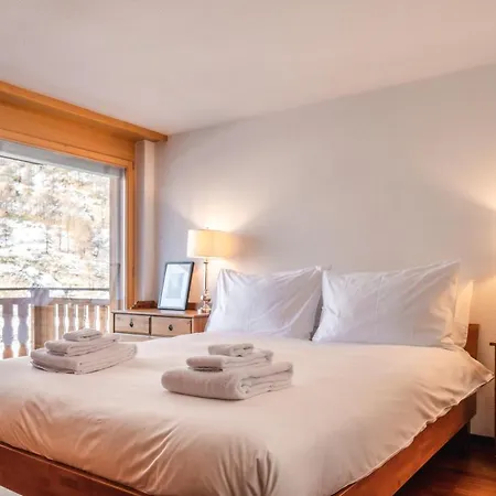Montana Apartment